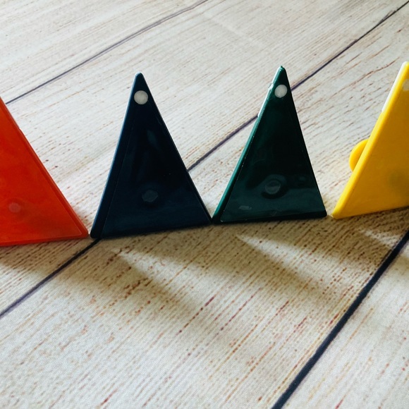 Adhesive Hooks Set - Picture 4 of 4